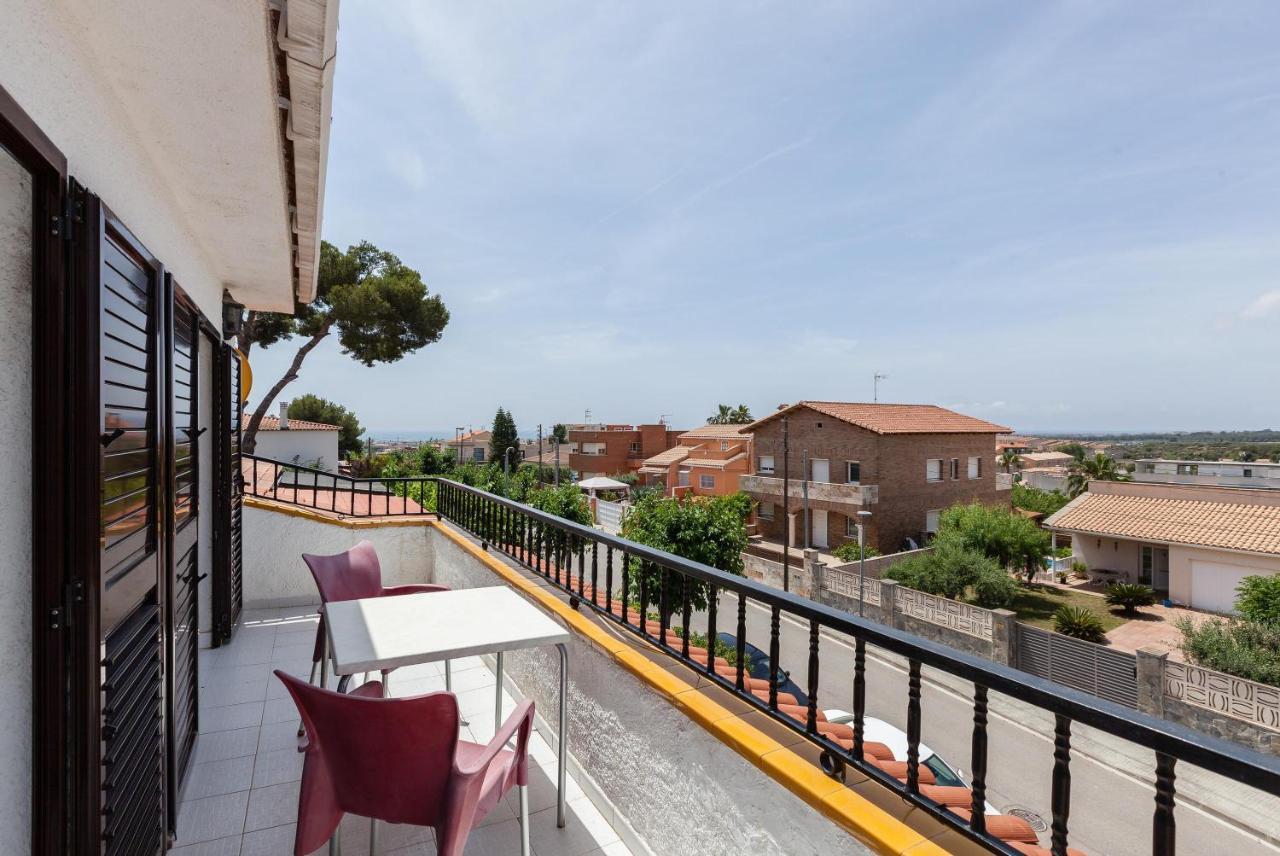 Villa Lilia Vilanova i la Geltrú Esterno foto